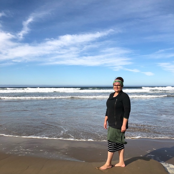 Meet your Posher, Marisa. - Picture 1 of 1